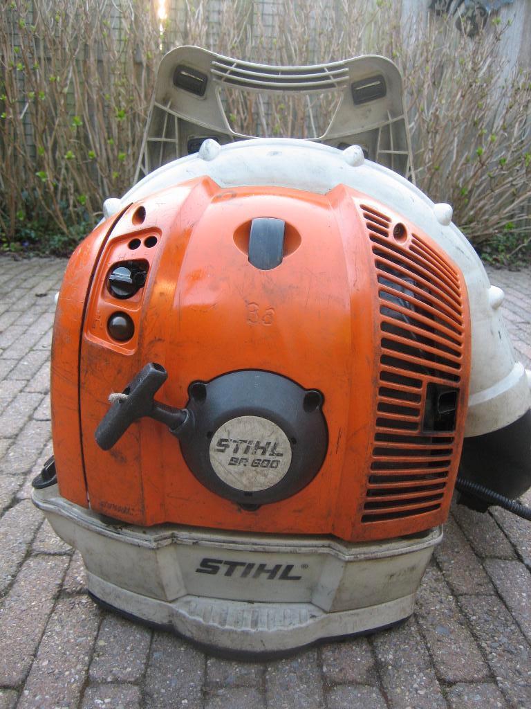 Stihl BR600 Bladblazer Ruggedragen Benzine 4-MIX, Tuin en Terras, Bladblazers, Gebruikt, Ruggedragen, Benzine, Ophalen