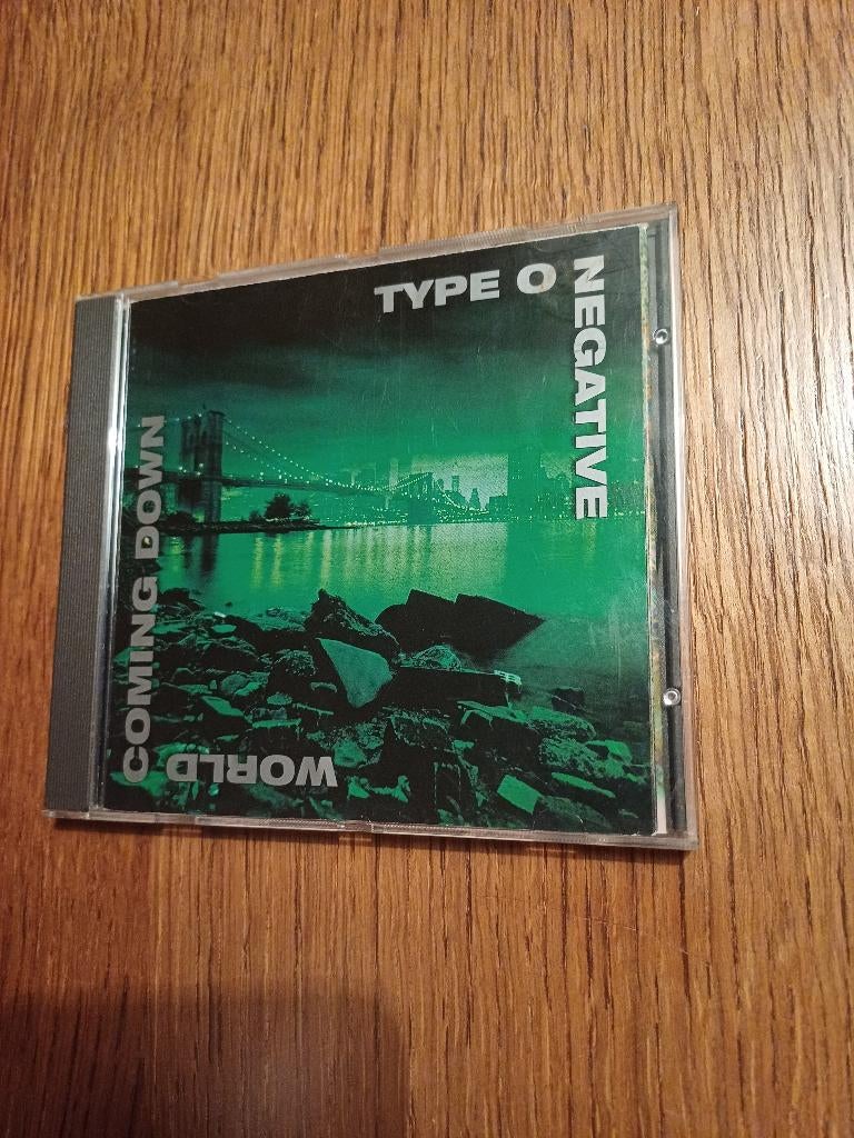 Type O Negative - World Coming Down, Cd's en Dvd's, Ophalen of Verzenden, Zo goed als nieuw