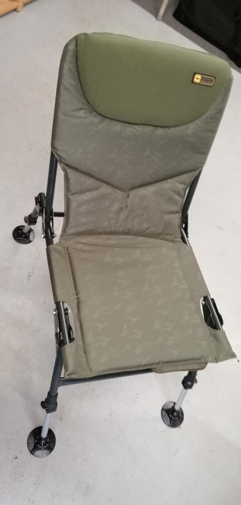 Mooie visstoel/karperstoel van Prologic, zgan, Ophalen, Zo goed als nieuw