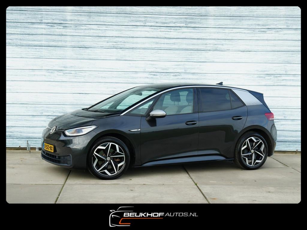 Volkswagen ID.3 First Plus 58 kWh Carplay Navi Cam Soh 90.8%, Automaat, 966 min, Gebruikt, Zwart