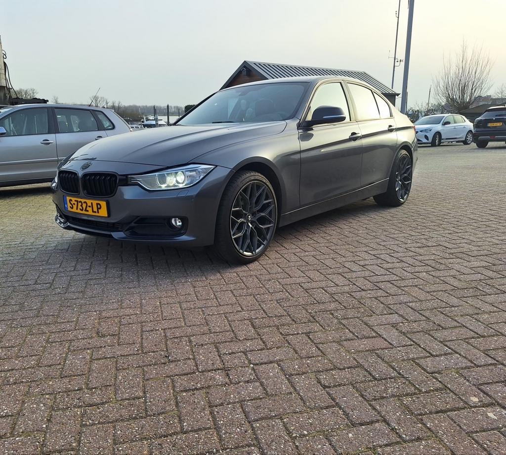 BMW F30 328i XDRIV, Auto's, BMW, Particulier, 3-Serie, ABS, Adaptive Cruise Control, Airbags, Airconditioning, Alarm, Bluetooth