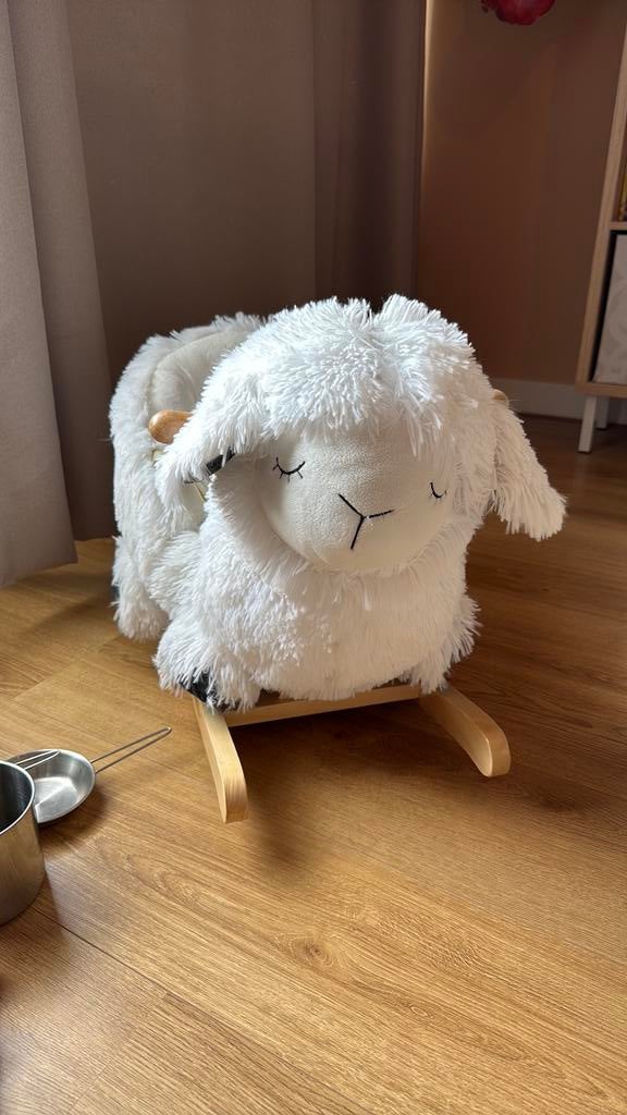 Hobbeldier / hobbelschaap, Ophalen, Zo goed als nieuw