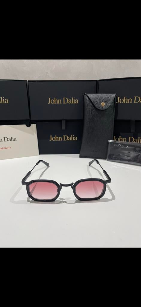 John Dalia Jean, Overige merken, Zonnebril, Overige kleuren, Nieuw