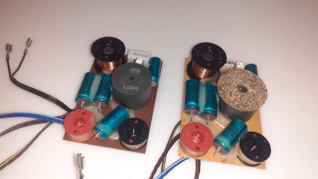 Set Sony crossovers/filters 3-weg systeem, Audio, Tv en Foto, Luidsprekers, Gebruikt, Ophalen of Verzenden, Sony, Minder dan 60 watt