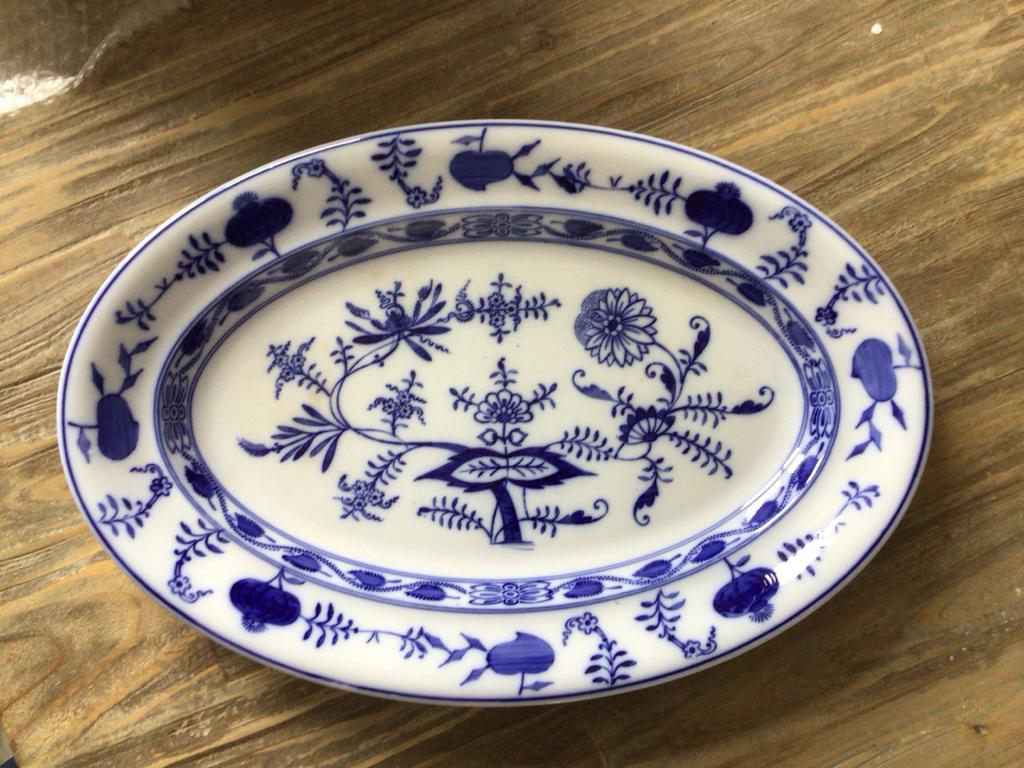 Grote schaal zwiebelmuster Villeroy & Boch Dresden, Antiek en Kunst, Antiek | Porselein, Ophalen of Verzenden