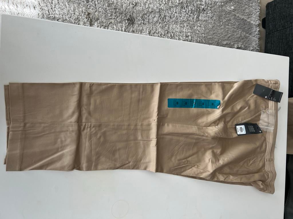 Primark broek maat 48, Kleding | Dames, Broeken en Pantalons, Beige, Maat 46/48 (XL) of groter, Nieuw, Ophalen of Verzenden