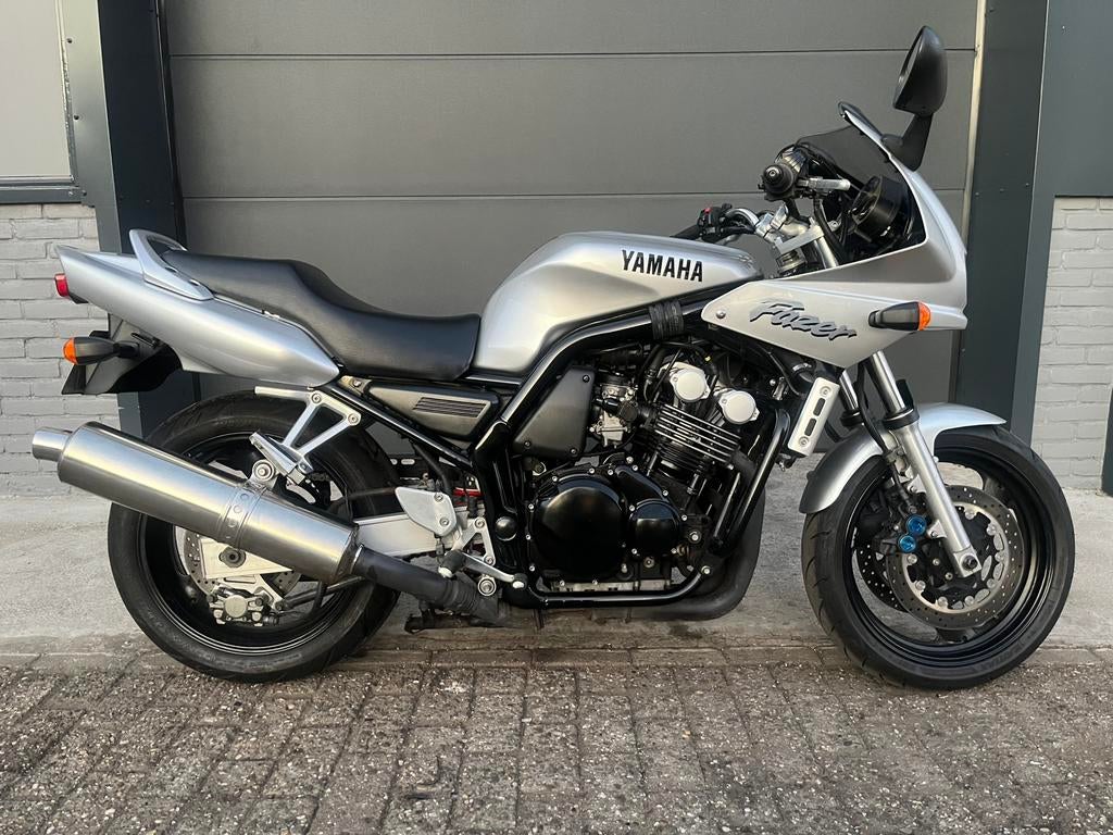 Yamaha Fazer 600 FZS600, Motoren, 4 cilinders, Motorrijbewijs A, Particulier, Meer dan 35 kW