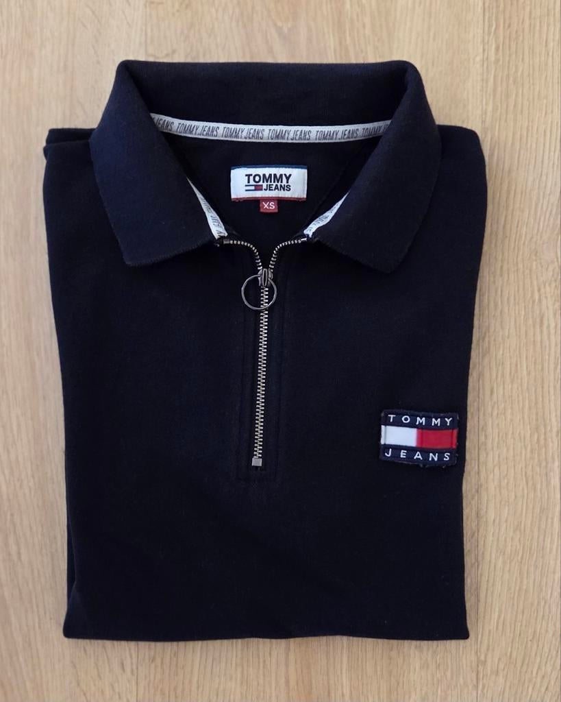 Tommy Hilfiger Donkerblauwe Shirt Mt XS, Blauw, Ophalen of Verzenden, Zo goed als nieuw, Korte mouw