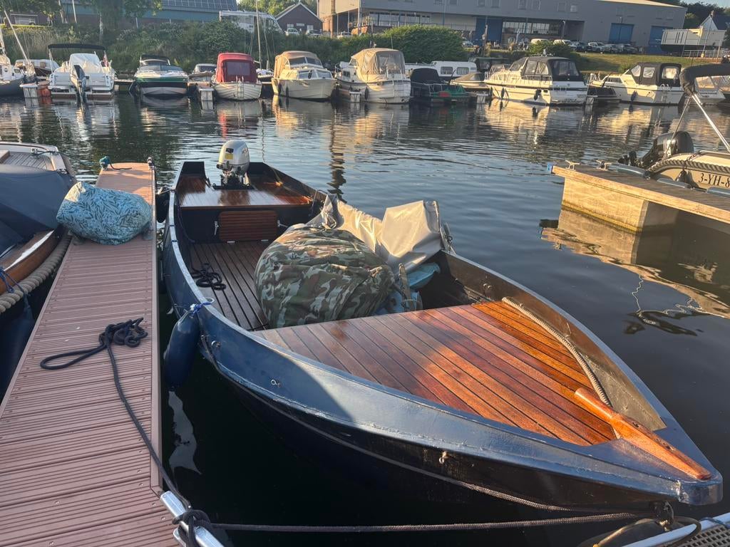 Prahtige grachten sloep, ijzersterk, ruim en vaarklaar, Ophalen, 10 tot 30 pk, Gebruikt, Staal