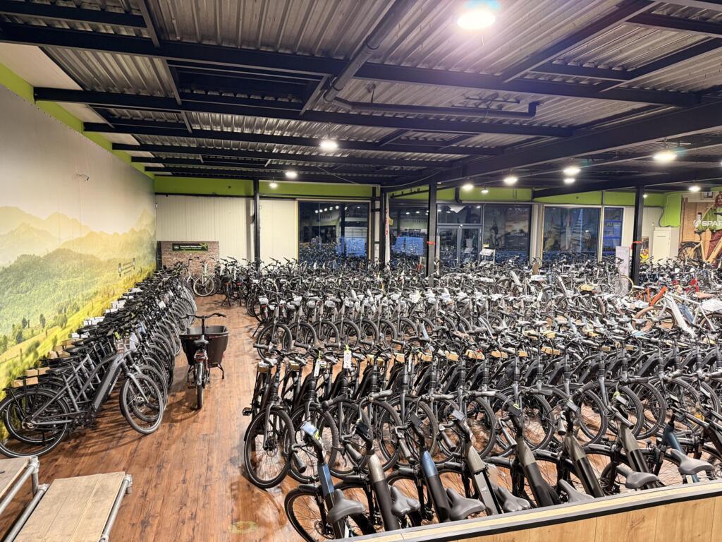 MRA EBIKE OPRUIMING GROOTSTE FIETSENZAAK SUPER ACTIES, Overige merken, Batavus, Ophalen of Verzenden, Zo goed als nieuw