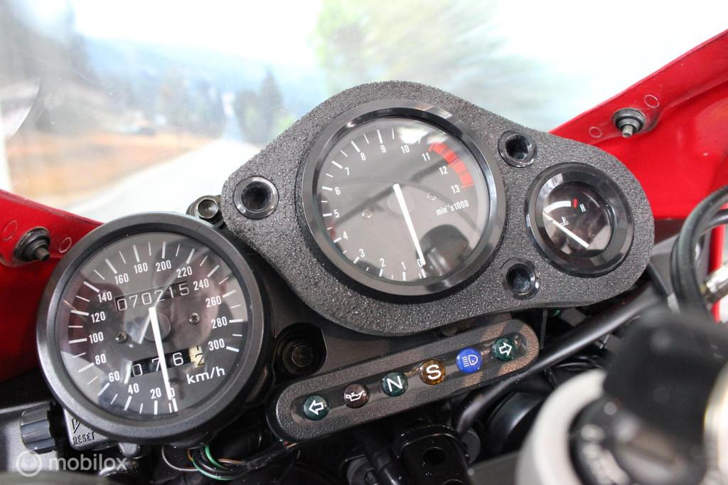 Honda CBR 900RR Fireblade - foto 3