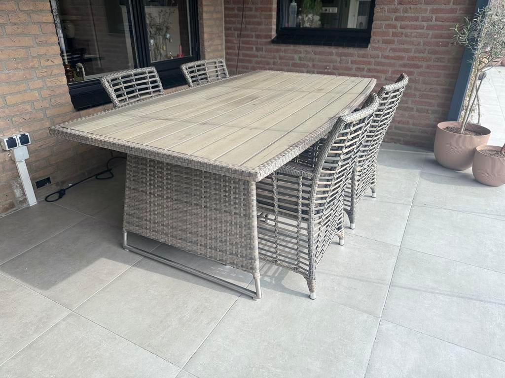 Hartman Diningset, tuintafel met stoelen, Tuin en Terras, Tuinsets en Loungesets, Ophalen, 4 zitplaatsen, Zo goed als nieuw, Wicker