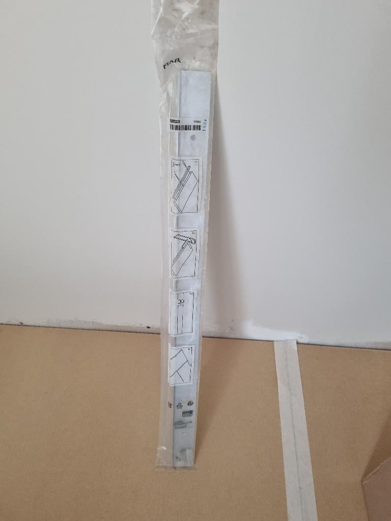 FIXA Afsluitlijst werkblad, 63.5x1x1.8 cm, Ophalen, Nieuw, 200 cm of meer, Minder dan 100 cm