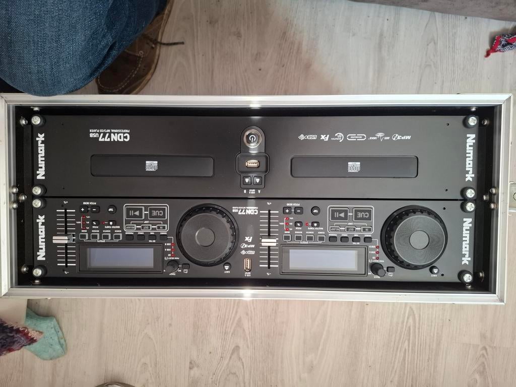 Dj set CD/USB speler  professionel, Muziek en Instrumenten, Dj-sets en Draaitafels, Ophalen of Verzenden, Zo goed als nieuw, Dj-set