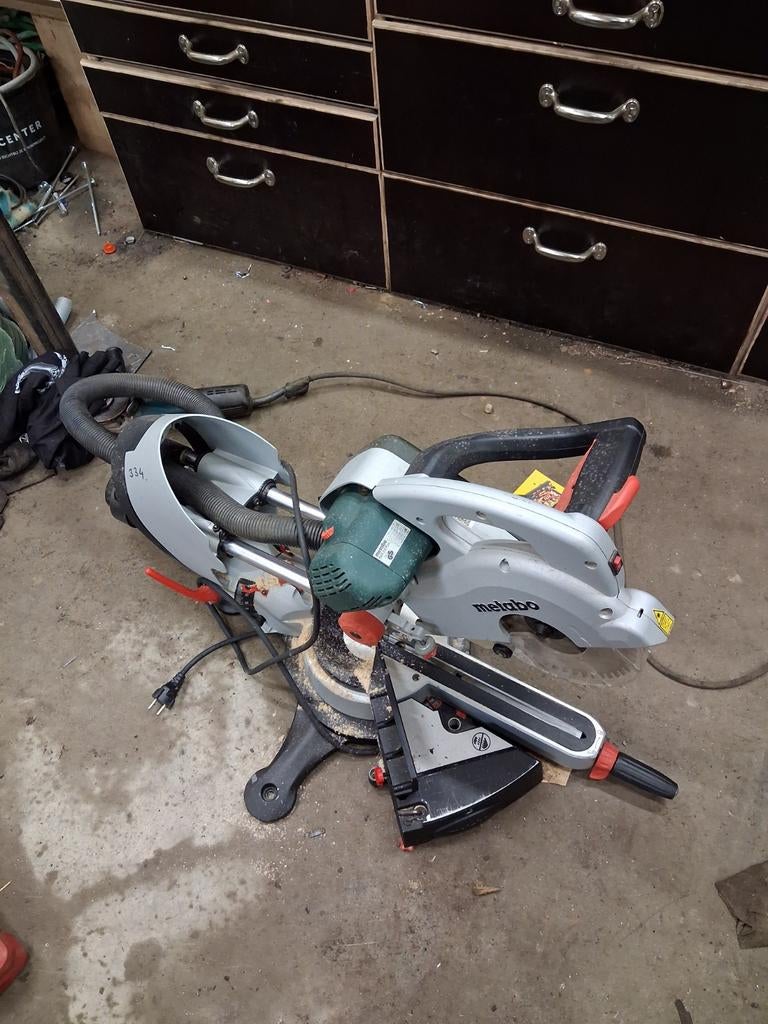 Metabo afkortzaag, Doe-het-zelf en Verbouw, Gereedschap | Zaagmachines, Ophalen, Gebruikt, Afkortzaag, 30 tot 70 mm