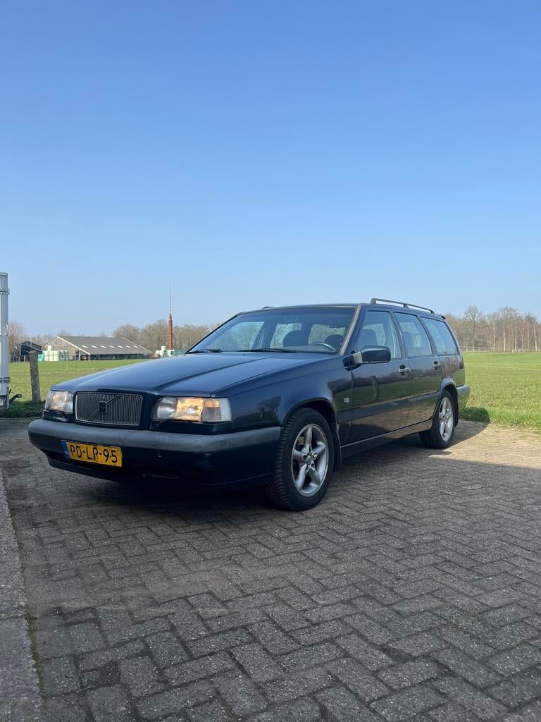 Volvo 850 2.5 10v 1996 Blauw, Auto's, Voorwielaandrijving, Blauw, Origineel Nederlands, 1600 kg