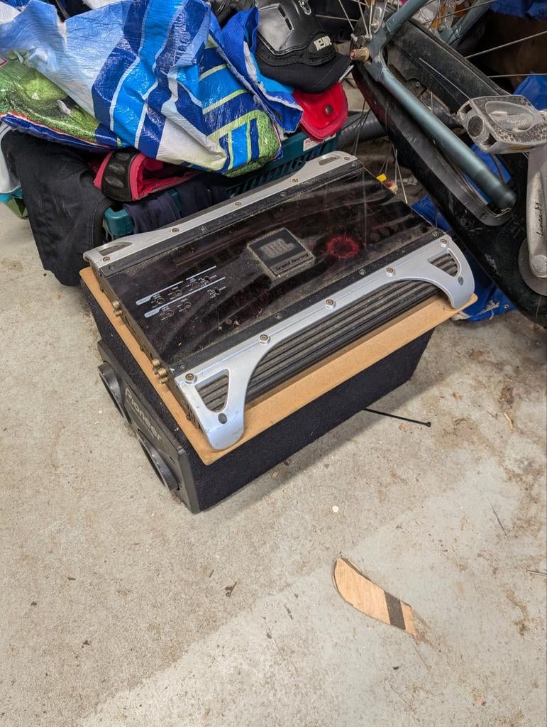 Subwoofer + 4 Kanaals Versterker, Ophalen of Verzenden, Gebruikt