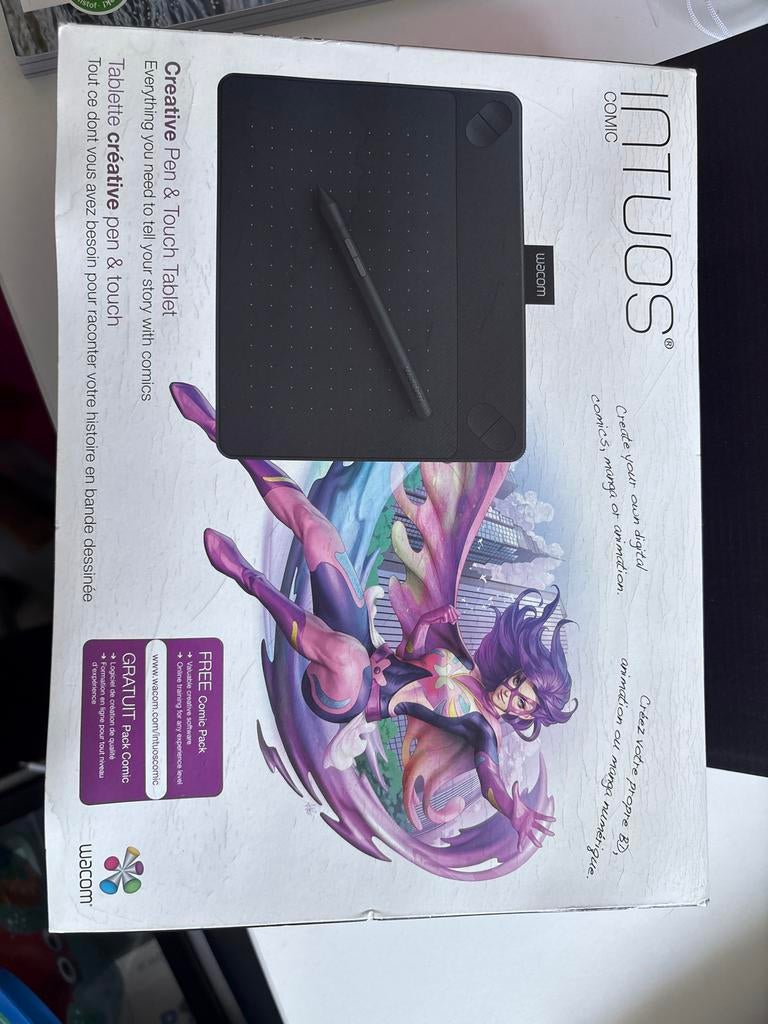 Wacom Intuos Comic tekentablet - Nieuw en ongebruikt, Ophalen of Verzenden, Multi-touch, Nieuw, Bedraad