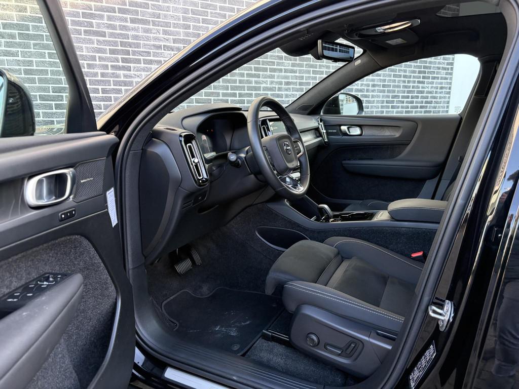 Volvo EC40 Twin Motor AWD Performance 82 kWh Ultra Black Edi, 12 maanden, Overige modellen, 82 kWh, 554 km