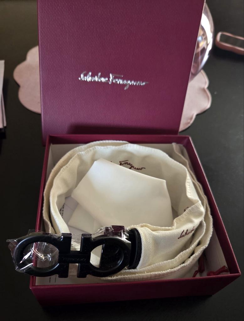 Ferragamo riem zwart + zwarte gesp, 3 tot 5 cm, Tailleriem, Ophalen of Verzenden, Echt leder