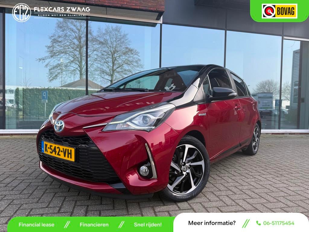 Toyota Yaris 1.5 Hybrid Y20 BiTone - Automaat - Panodak - Cl, 1497 cc, 4 cilinders, Leder en Stof, Bedrijf