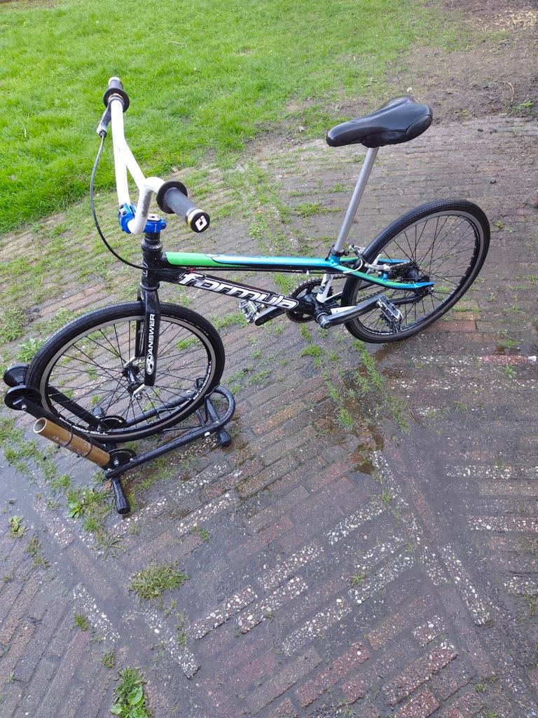 Formula Expert BMX met uitrij zadel en carbon voorvork, Fietsen en Brommers, Ophalen, Gebruikt, 20 tot 24 inch, Aluminium