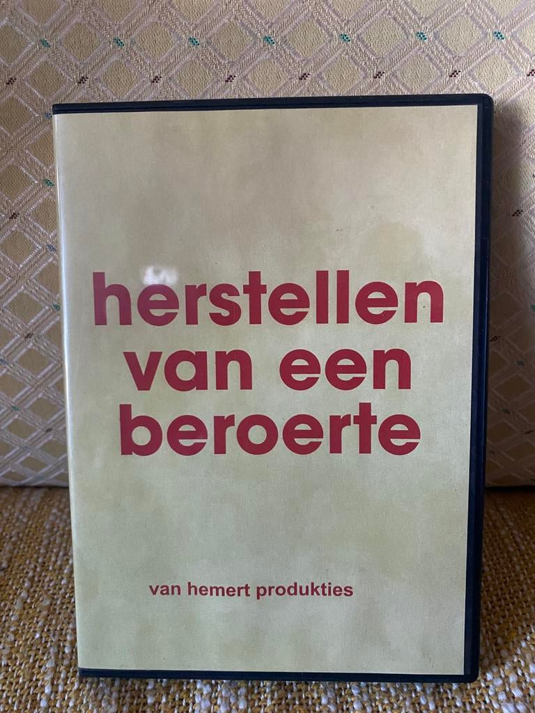 DVD: Herstellen van een beroerte (van Hemert produkties), Alle leeftijden, Ophalen of Verzenden, Zo goed als nieuw