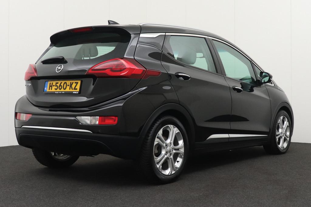 Opel Ampera-E Business Executive 60 kWh Xenon Carplay Stuur+, Auto's, Opel, Stof, Gebruikt, LED verlichting, Zwart
