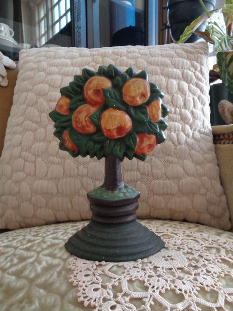 Brocante Gietijzeren Deurstopper Bloemenmand ** Mimosa **, Ophalen of Verzenden