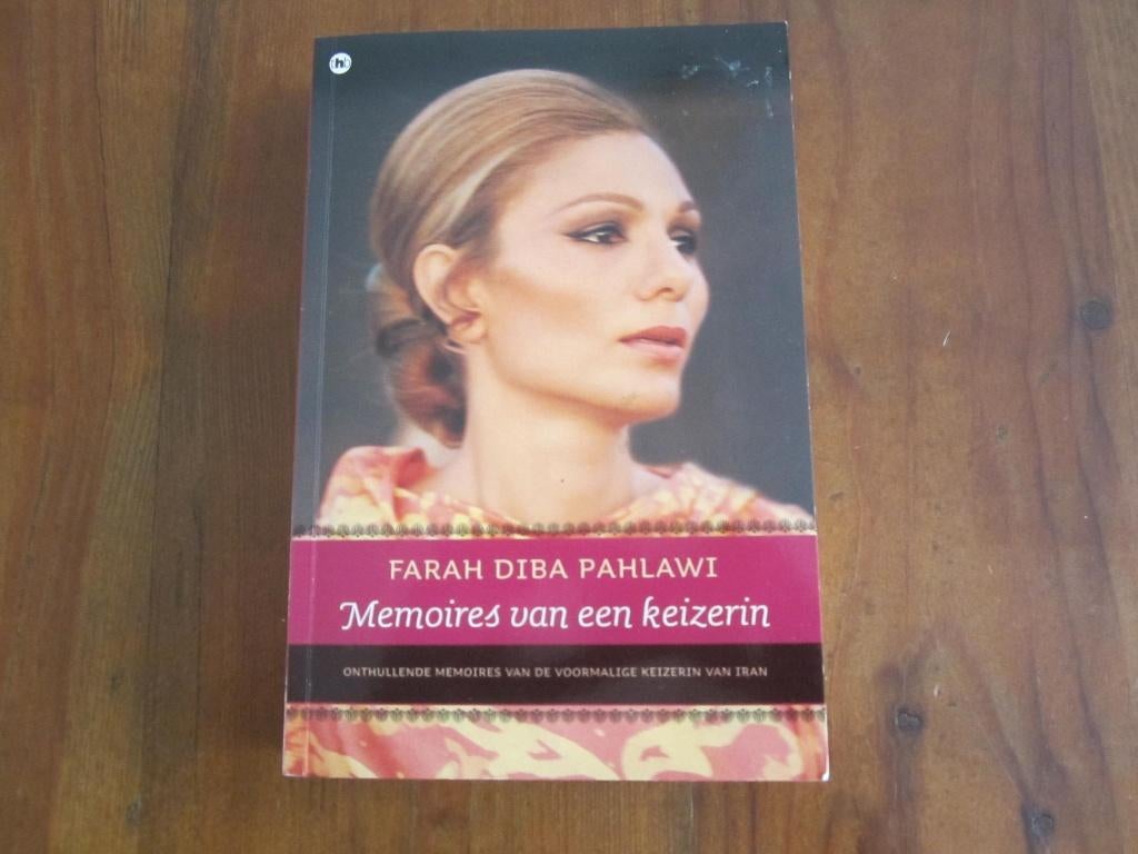 Farah Diba Pahlawi - Memoires van een keizerin, Ophalen of Verzenden, Zo goed als nieuw, Farah Diba Pahlawi, Politiek