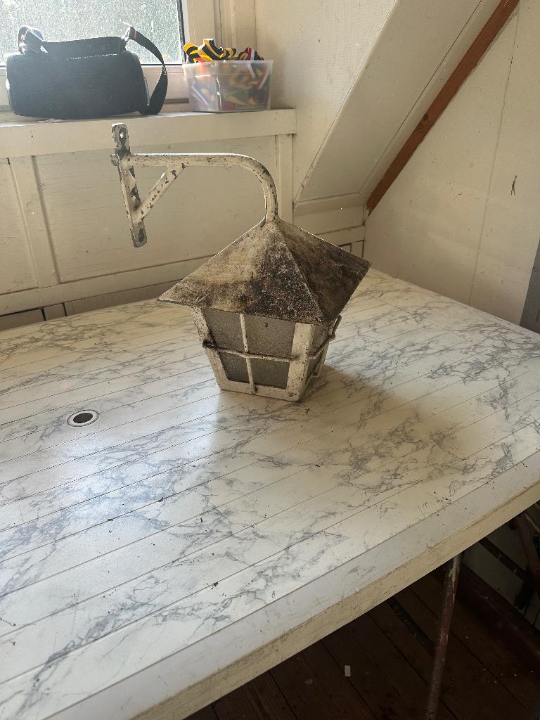 Smeedijzeren buitenlamp, Tuin en Terras, Buitenverlichting, Ophalen, Gebruikt, Wandlamp, Netvoeding