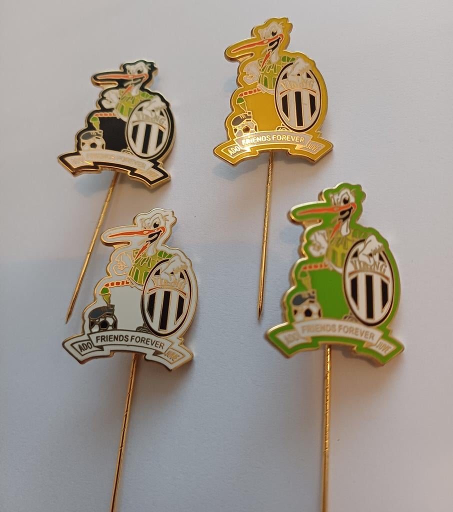 Ado   fc den haag storky, Verzamelen, Speldjes, Pins en Buttons, Ophalen of Verzenden, Zo goed als nieuw, Sport