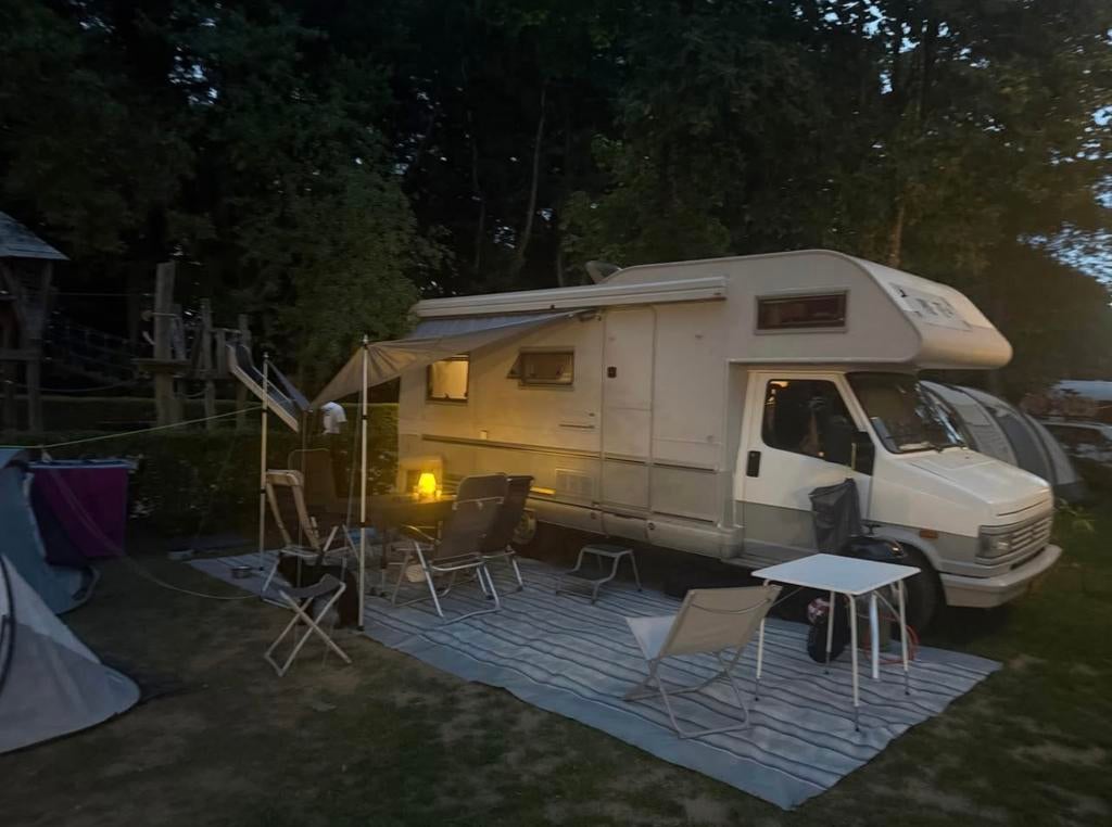 Camper Peugeot J5 Turbodiesel 6 persoons, Particulier, Half-integraal