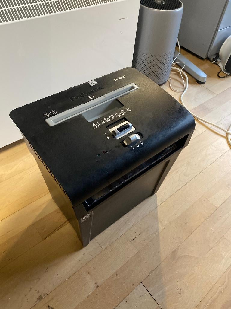 Fellowes P-48C Shredder papiervernietiger, Diversen, Ophalen of Verzenden, Gebruikt
