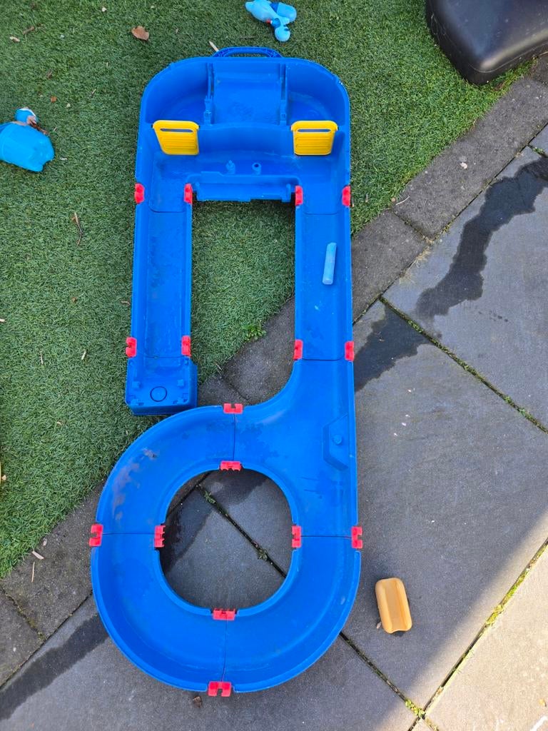 Grote waterbaan voor urenlang speelplezier, Kinderen en Baby's, Speelgoed | Buiten | Los speelgoed, Gebruikt, Ophalen