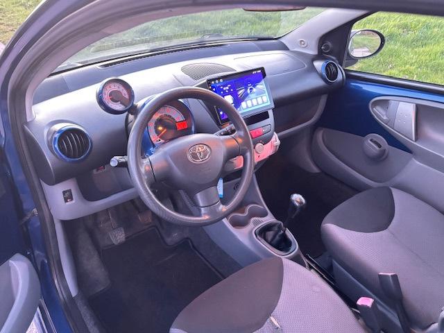 Toyota Aygo 1.0-12V 3-Drs Airco Audio/Apple Carplay Electric, Voorwielaandrijving, Stof, Gebruikt, Zwart