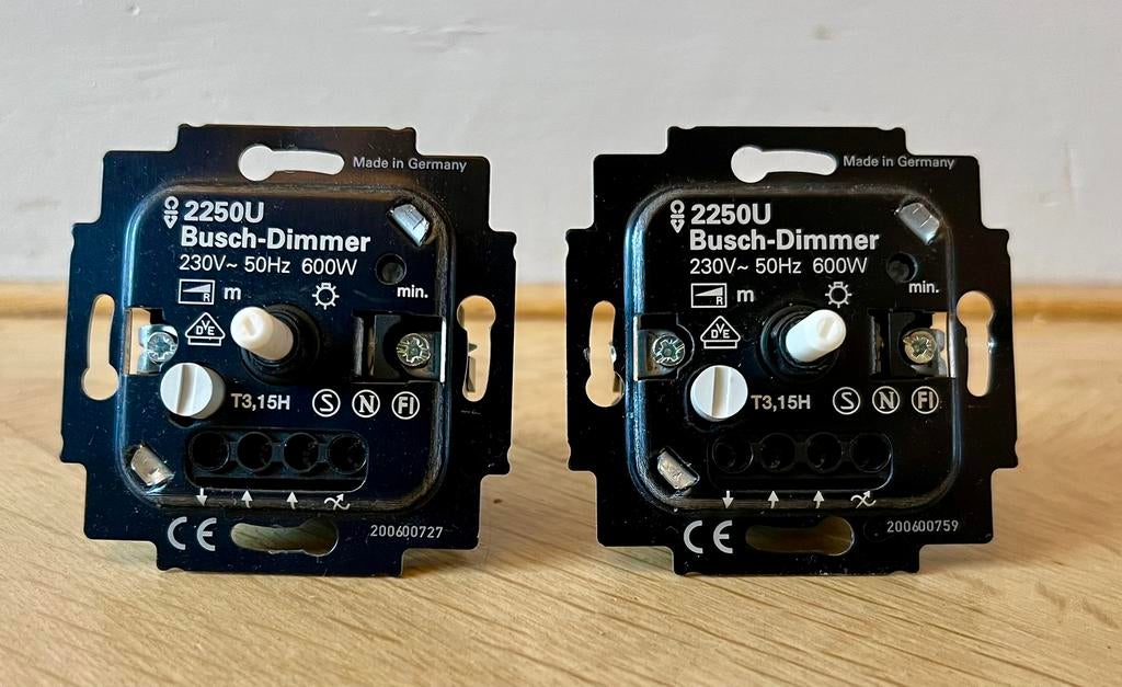 2 Busch-Dimmers 2250U, 230V~ 600W igs!, Ophalen, Gebruikt, Schakelaar