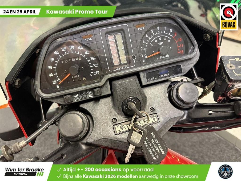 Kawasaki GPZ 1100 B INJECTION (bj 1982) 18,164 km, 4 cilinders, Motorrijbewijs A, Bedrijf, Onbekend