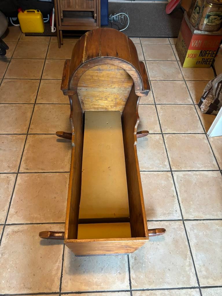 Antieke Houten Babywieg / Schommelwieg - Vintage Staat, Ophalen, Gebruikt, Wieg