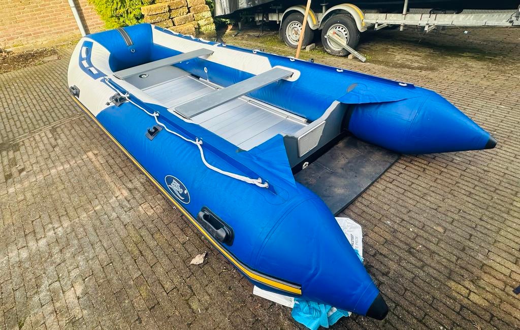 Hibo Rubberboot 4.30m - Blauw/Wit - Zo goed als nieuw, Watersport en Boten, Ophalen of Verzenden, Zo goed als nieuw, Motorboot