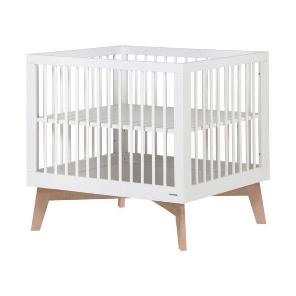 Kidsmill Box Sixties L102,5 B85 H96 incl. matras en boxkleed, Kinderen en Baby's, Boxen, Ophalen, Gebruikt, In hoogte verstelbaar