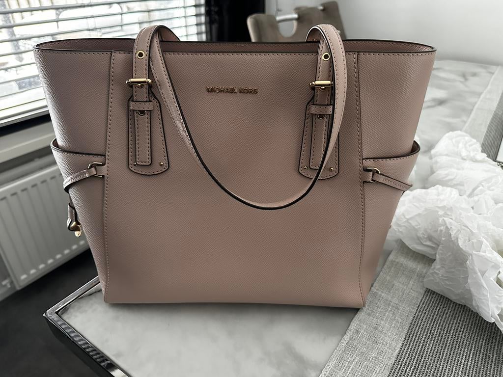 Nieuwe Michael Kors tas - Lichtroze, Sieraden, Tassen en Uiterlijk, Tassen | Damestassen, Nieuw, Handtas, Roze, Ophalen of Verzenden