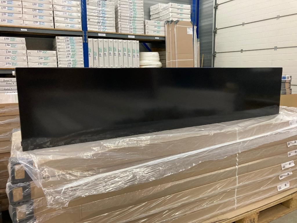 Henrad Everest Plan 8 vlak 400 x 2000 type 22 ZWART 9005, 30 tot 80 cm, Radiator, Nieuw, 150 cm of meer