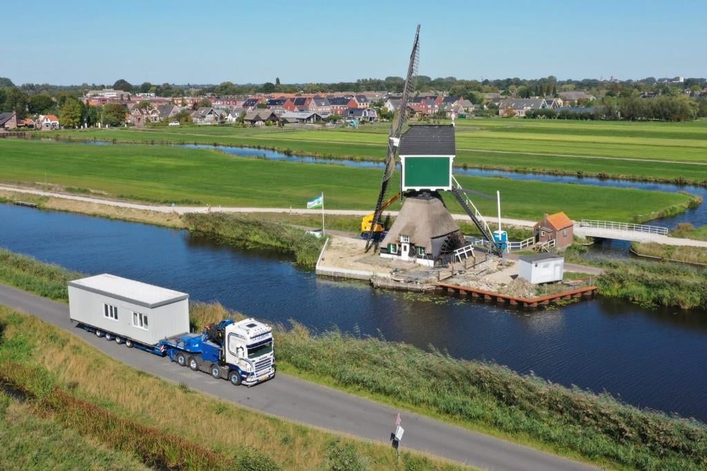 Zeer Luxe Woonunits te Huur, Ophalen