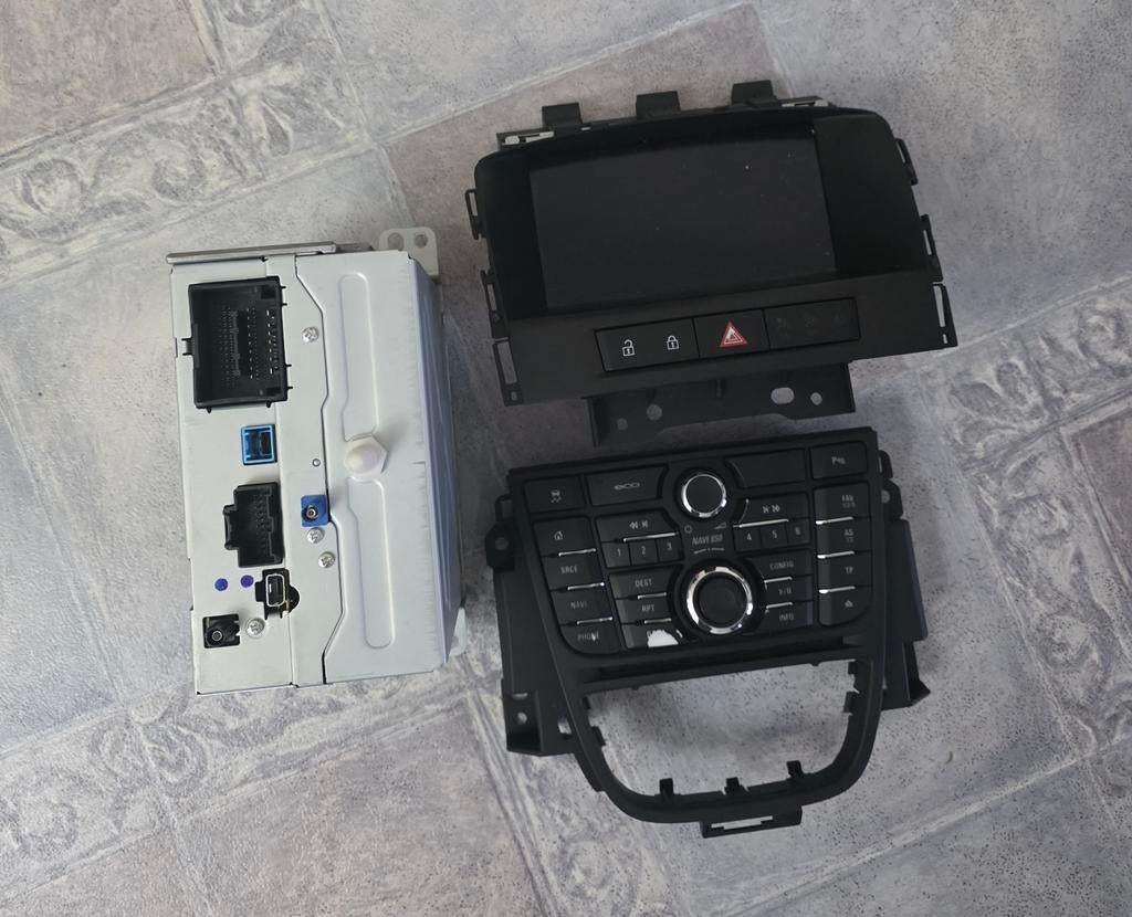 ORGINEEL!!) Opel Astra J Scherm Radio Hoofdscherm, Auto-onderdelen, Elektronica en Kabels, Opel, Nieuw, Ophalen