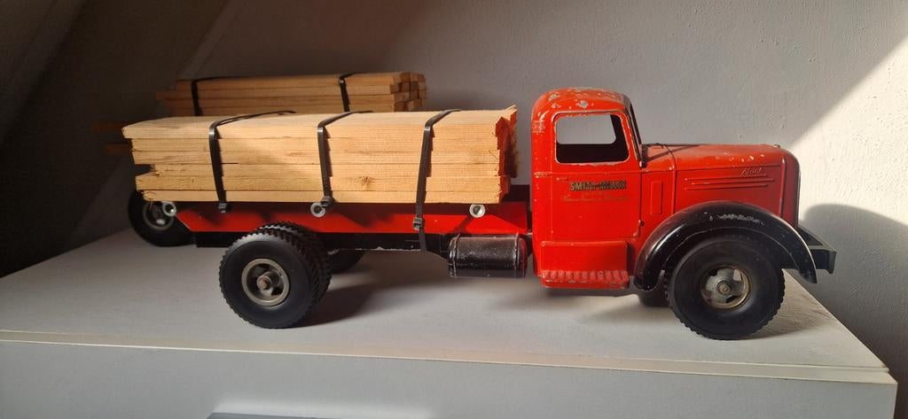 Smith&miller smitty toys Mack truck en aanhanger, Antiek en Kunst, Antiek | Speelgoed, Ophalen of Verzenden