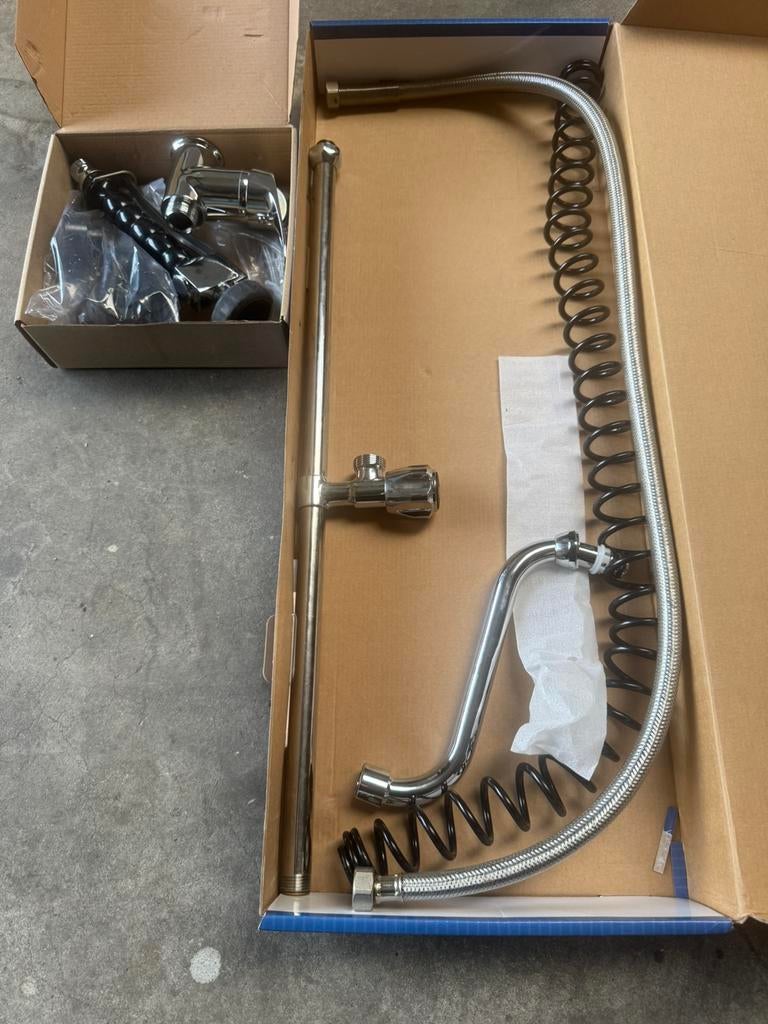 Horeca douchekraan - spoelkraan, Doe-het-zelf en Verbouw, Sanitair, Ophalen, Zo goed als nieuw