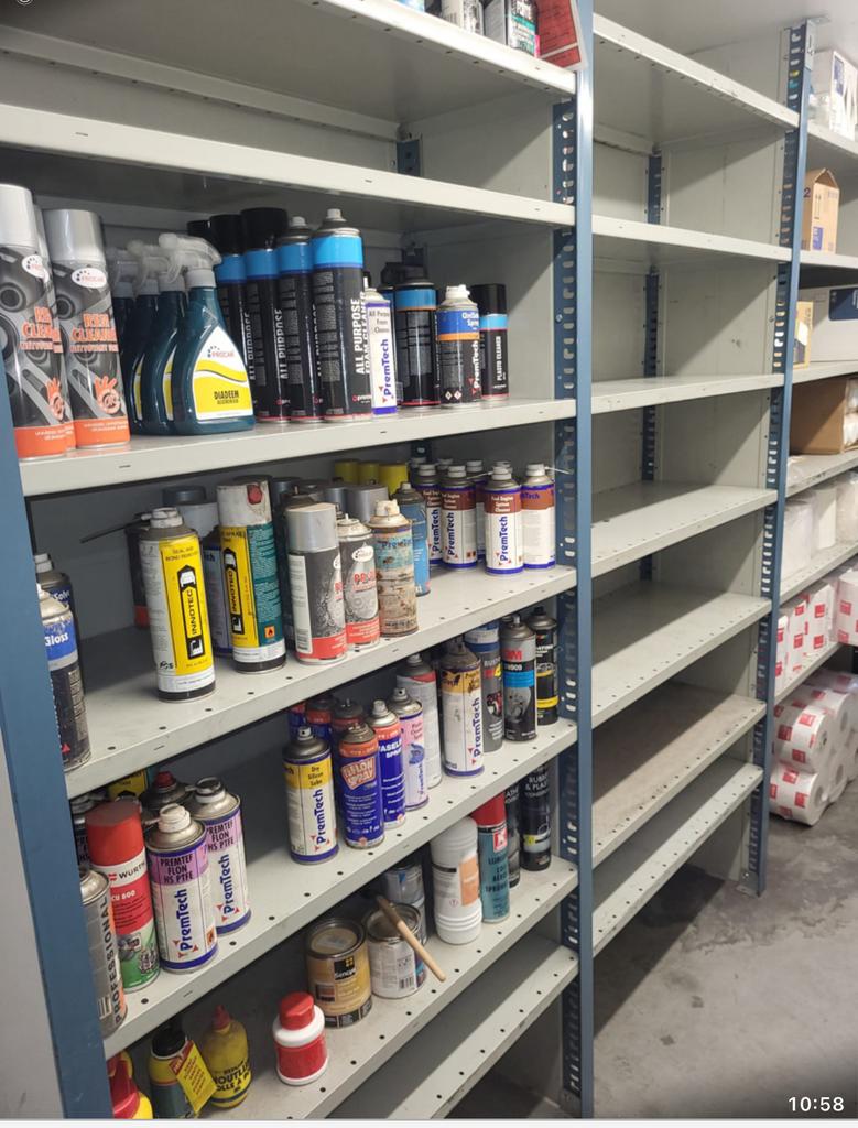 Stellingkast voor werkplaats, gereedschap boodschappen etc, Ophalen, Elekrolux, Zo goed als nieuw, Elektrolux