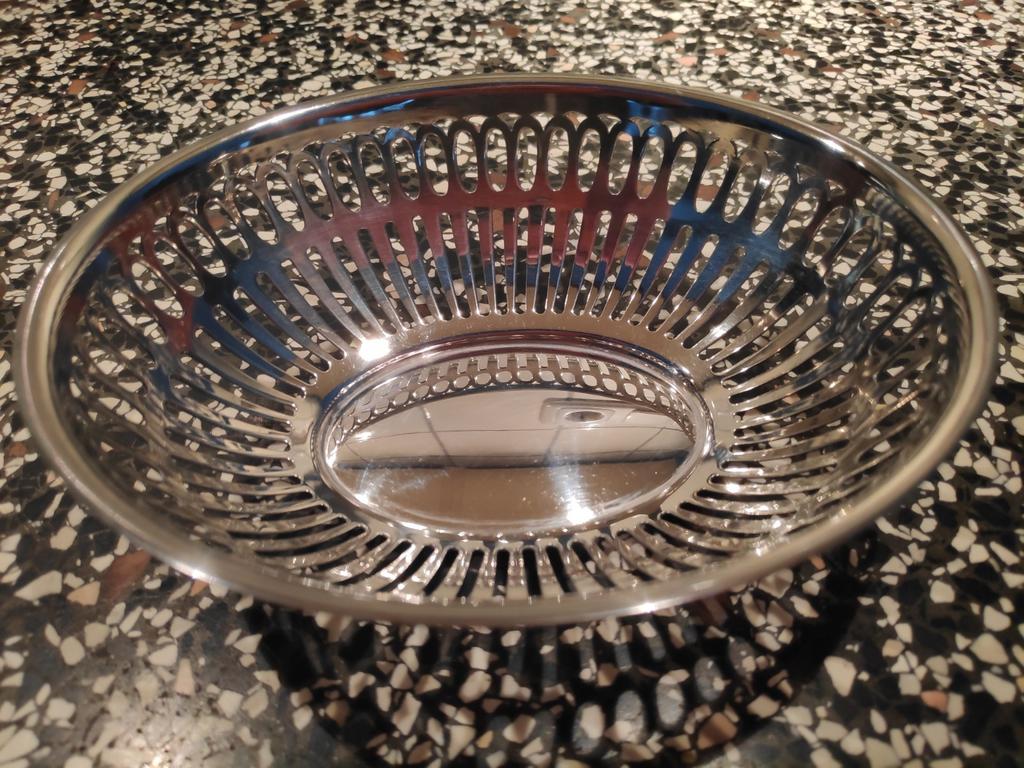 Verzilverde Keltum kroontje bonbon schaaltje, Ophalen