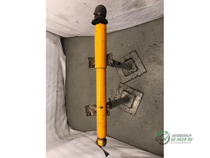 Schokdemper rechts-achter van een BMW 3-Serie, Gebruikt, -, -, Ophalen of Verzenden